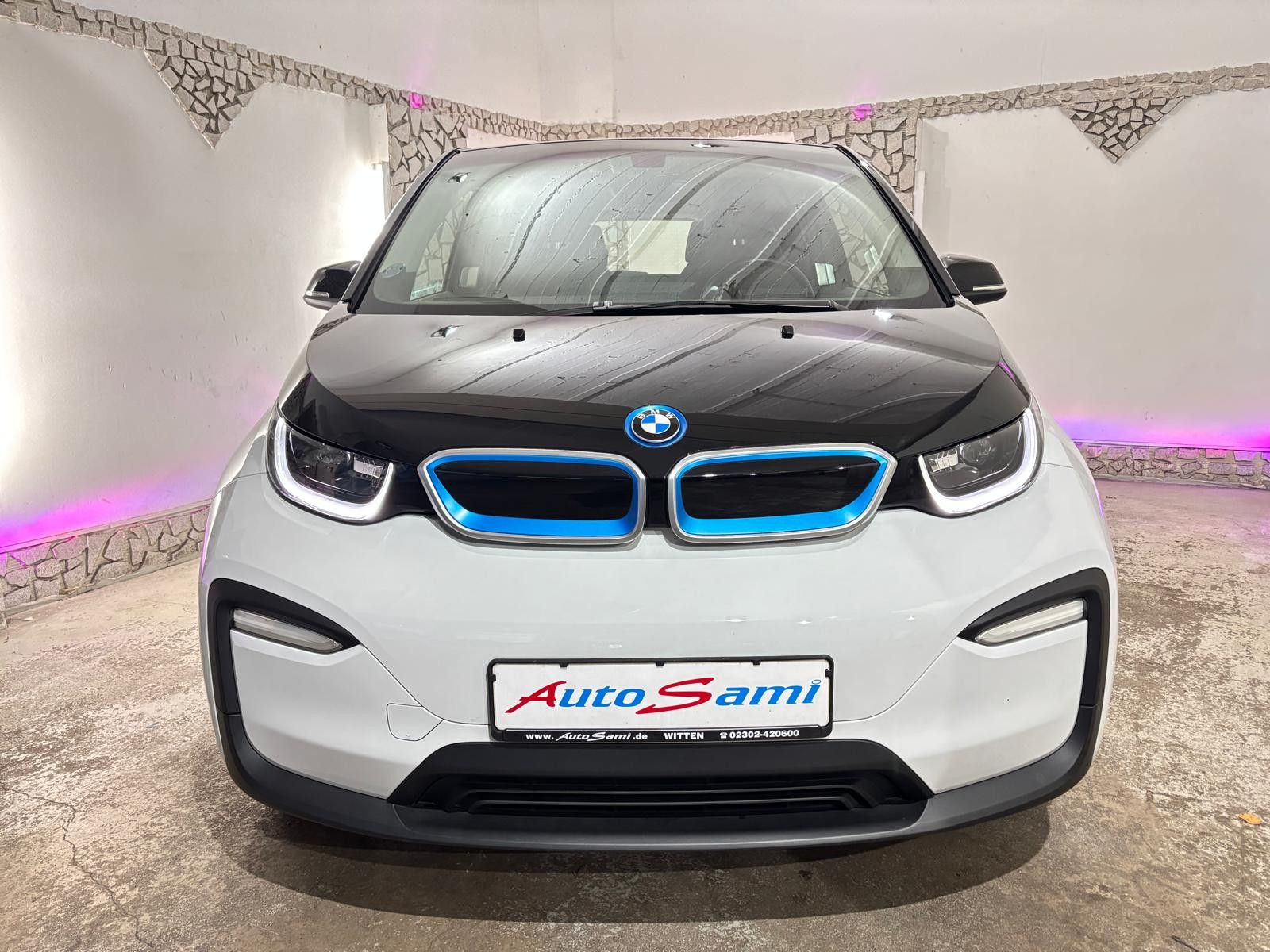 BMW i3 NAVI KLIMA EINPARKHILFE BLUE 2HAND SCHECKHEFT imagem 2