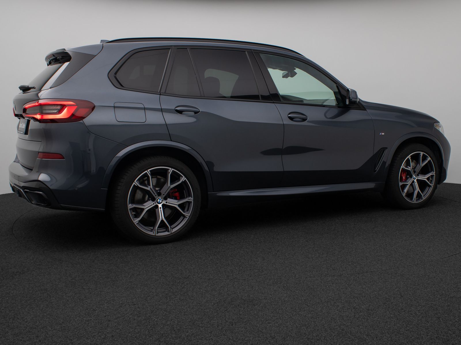 Fahrzeugabbildung BMW X5 xD40d M Sport SkyLounge 360°HUD DAB HiFi 21"