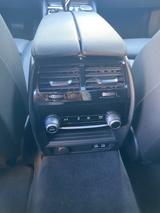 BMW 520d xDrive A - - BMW 520 Hybrid (Diesel/Elektro)