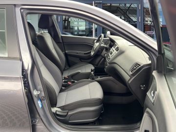 Hyundai i20 YES! 1.2 °Klima°SHZ°Allwetter°Lenkradheizung