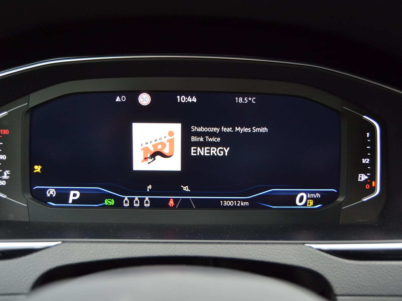 Passat Variant 2.0 TDI DSG AHK/STAND-HZ/MATRIX/N