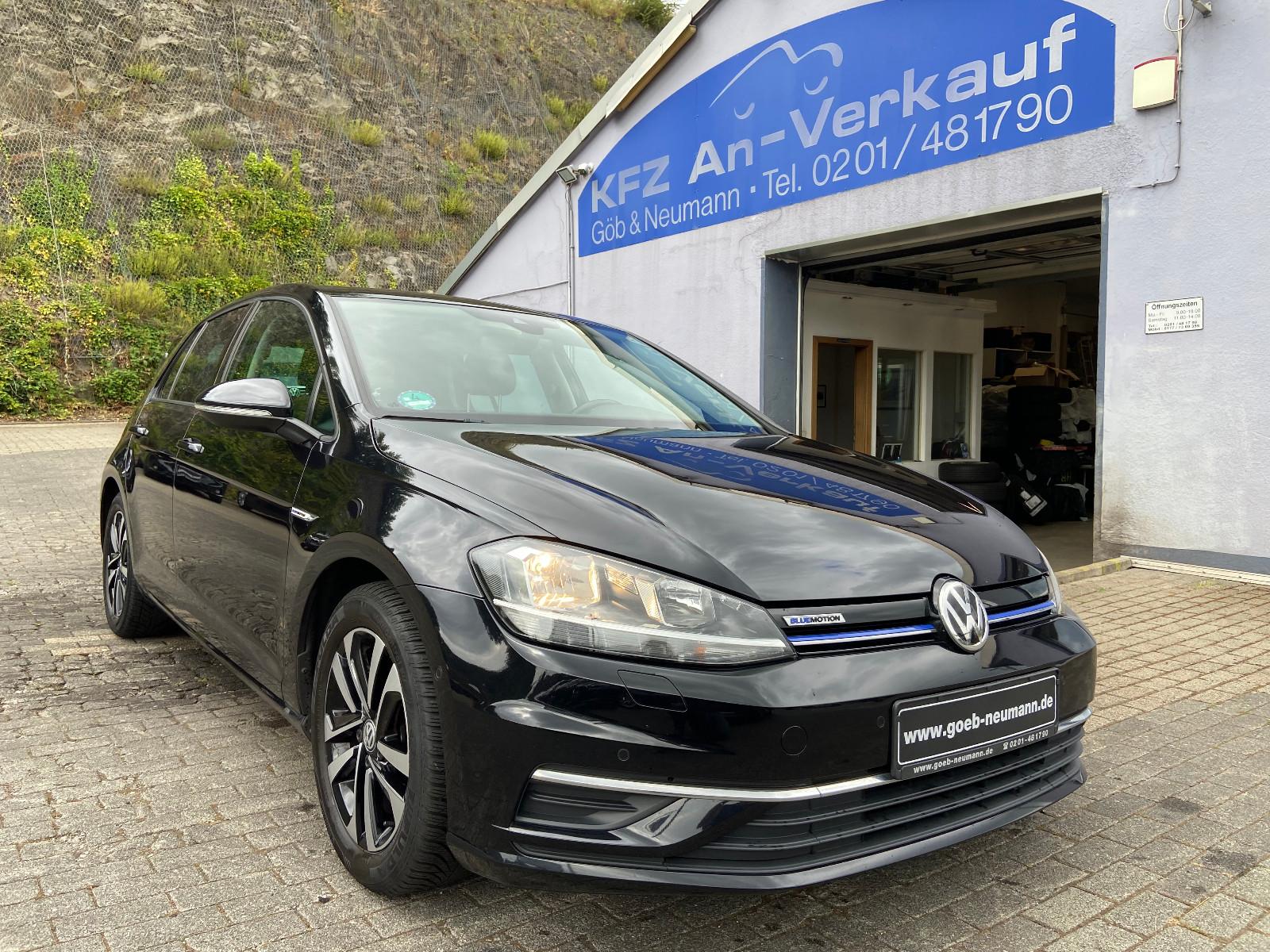 Volkswagen Golf VII Lim. IQ.DRIVE BlueMotion Navi ACC