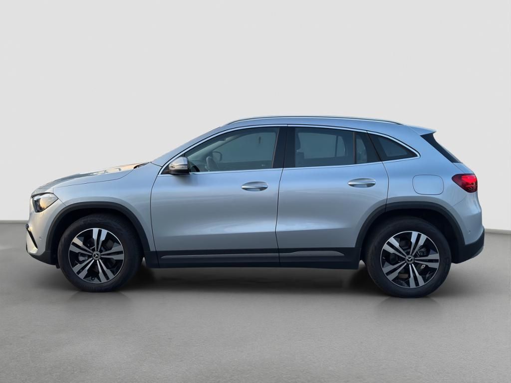 Fahrzeugabbildung Mercedes-Benz GLA 200 d LED*ParkAss*SpurH*AUT*el.Heck*PDC*AHK
