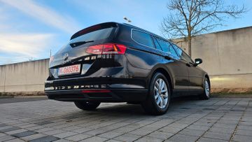 Volkswagen Passat Variant - 10