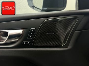Volvo XC60 - 11