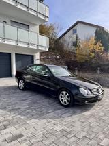 Mercedes-Benz CLK 200 KOMPRESSOR *122.000KM* *3-Hand* - Mercedes-Benz CLK aus dem Jahr 2003