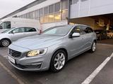 Volvo V60 D3 Geartronic Linje Svart*LEDER*XEN*NAV*KAM* - Volvo V60: Linje Svart