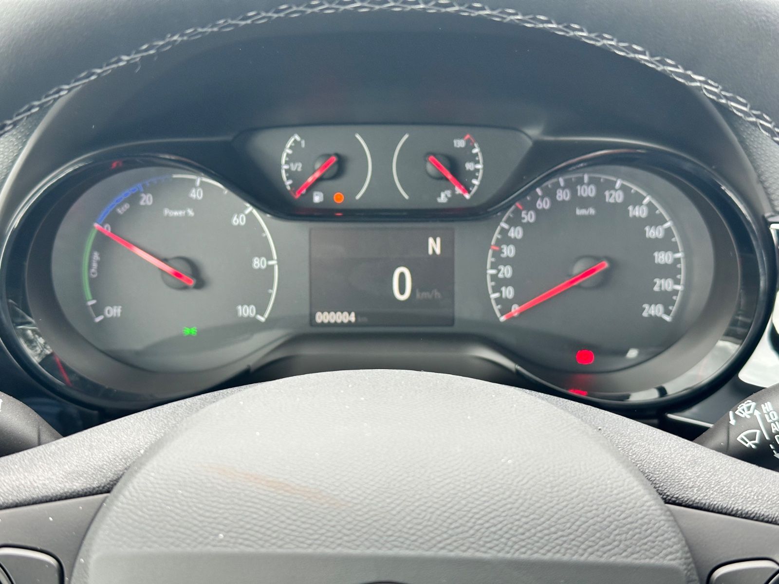 Fahrzeugabbildung Opel Corsa Edition 48V Hybrid Allw.*Sitzh.*Komfortp.