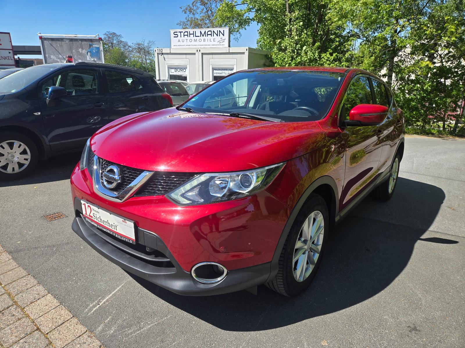 Nissan Qashqai Acenta Navi SKR WKR Kamera PDC