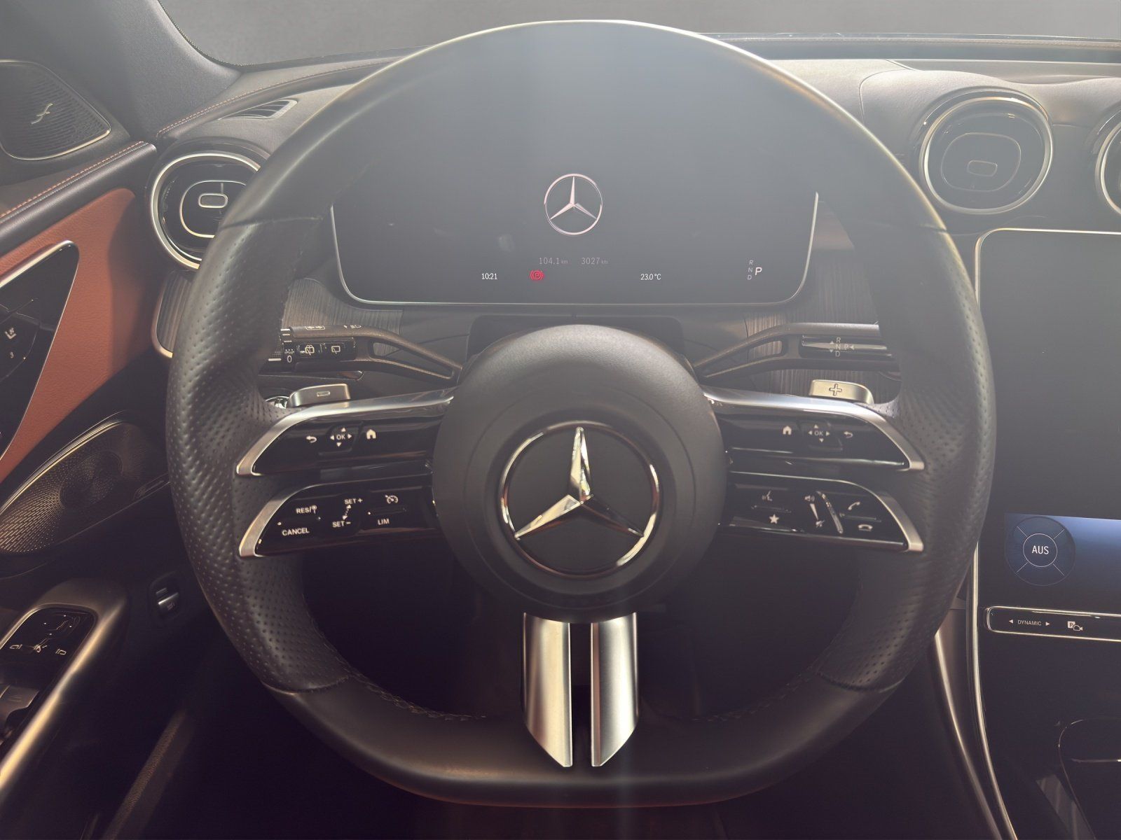 Fahrzeugabbildung Mercedes-Benz C220d T AMG Sitzklima SoundKomfort 19"Viel Burme