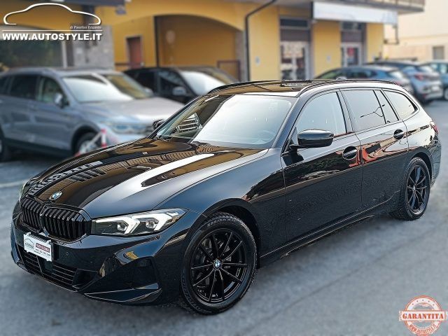 BMW 320 i Touring imagem 2