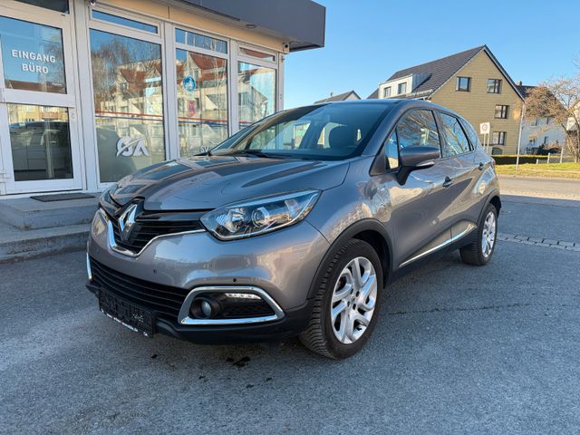 Renault Captur 1.2 Luxe AUT. +NAVI+AHK+KAMERA+SCHECKHEFT