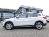 BMW X1 sDrive18d RFK PDC V+H DAB Parkass. Tempomat - mit Diesel-Antrieb: Notbremsassistent
