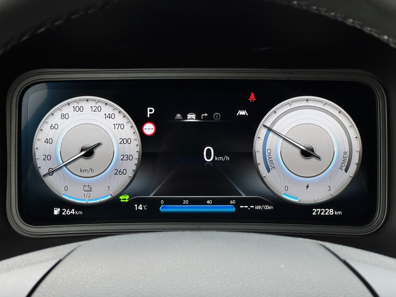 Fahrzeugabbildung Hyundai KONA E Advantage 11kw OBC LED ACC CAM SHZ NAVI