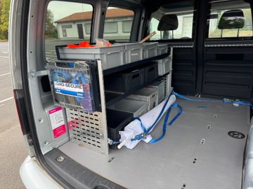 Volkswagen Caddy - 10