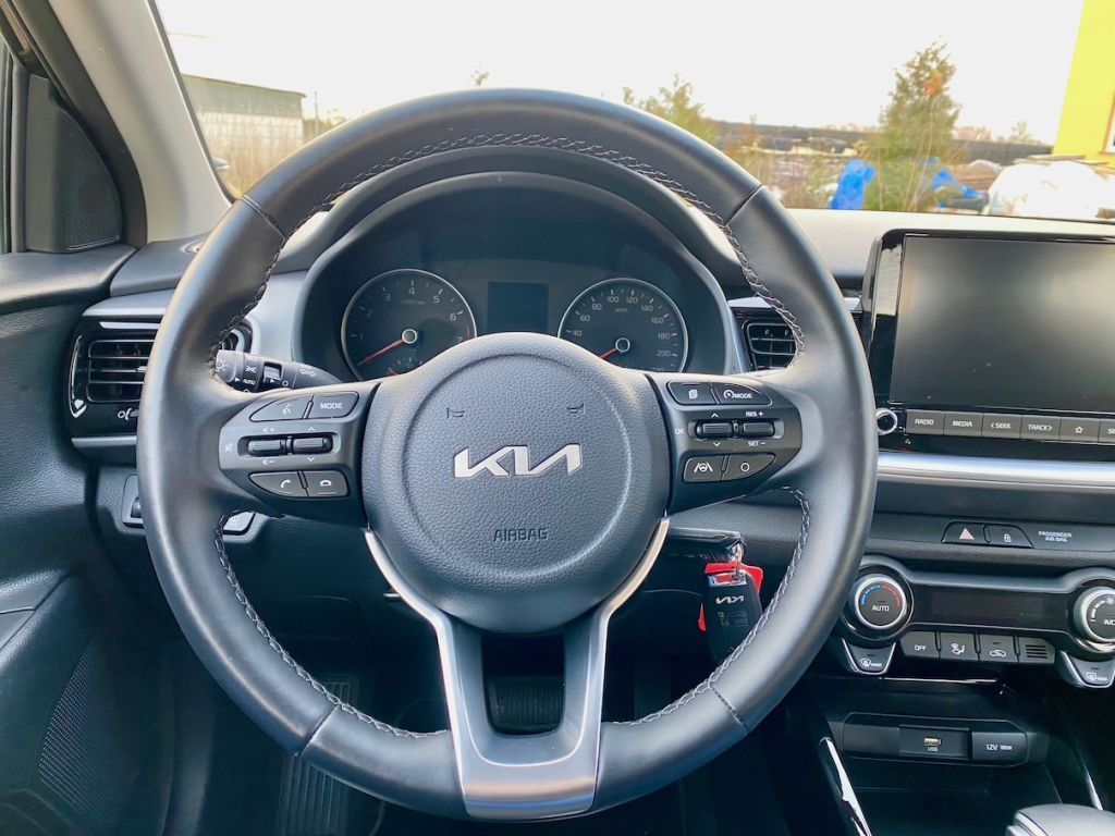 Fahrzeugabbildung Kia Stonic 1.0 DCT7 Vision AAC PDC SHZ ISOFIX ALU