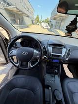Hyundai ix35 2.0 CRDi 135 kW Premium 4WD Automatik  - Hyundai ix35 in Augsburg