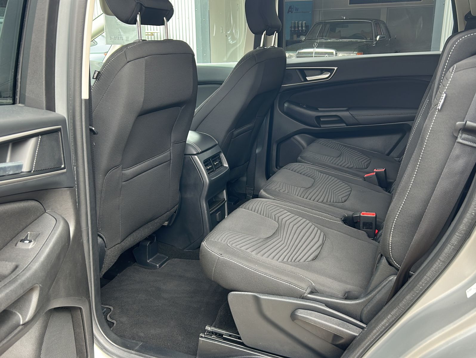 Fahrzeugabbildung Ford S-MAX 2,0 EcoBlue. Aut. TREND