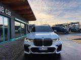 BMW X7 M50 d 7-Sitzer/Laser/Navi/SoftClose/STHZ/AHK - BMW X7 M50 aus 2019