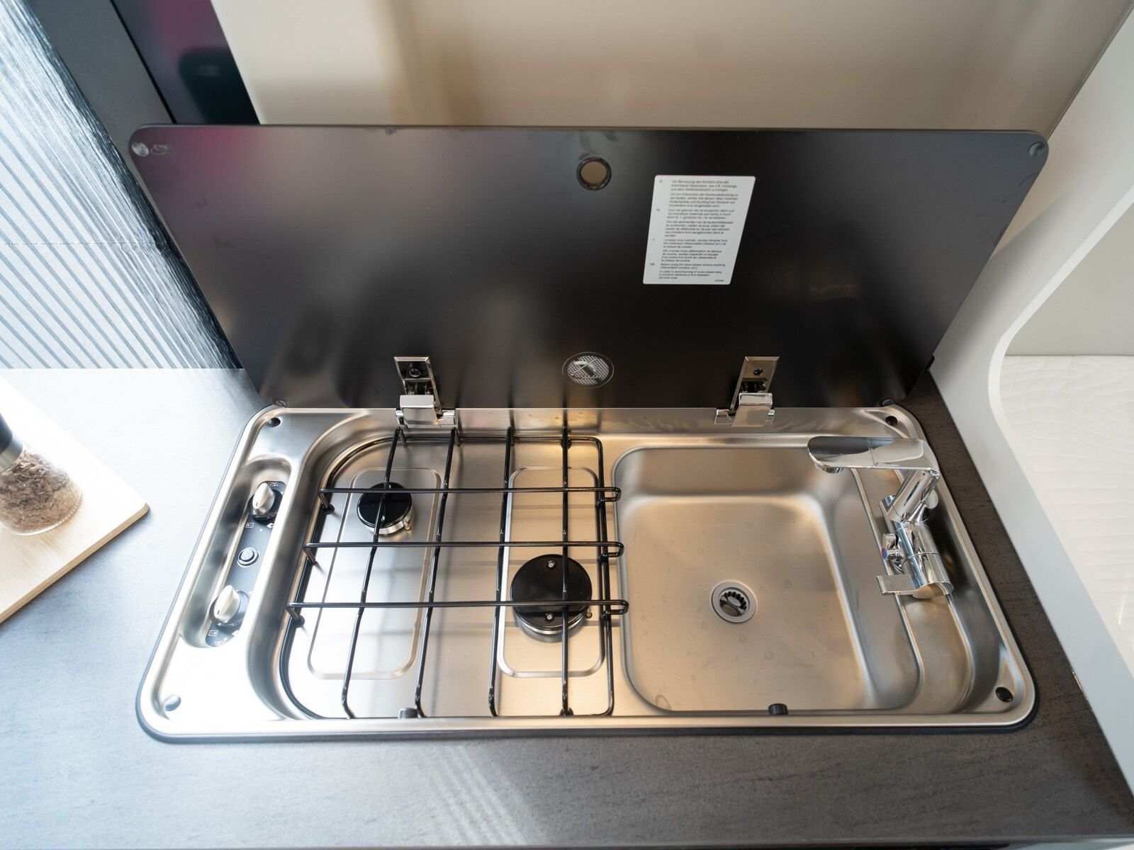 Fahrzeugabbildung Sunlight Adventure Cliff 600 Faltverdunkelung*Markise*uvm