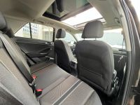 VW T-Roc 1.5 TSI DSG Style ACC PANO AHK PDC KAM 17