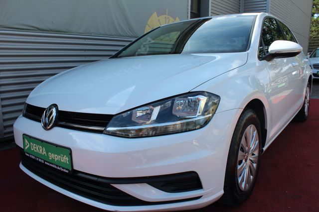 Volkswagen GOLF VII TRENDLINE BMT KLIMAAUTOMATIK 1.HAND