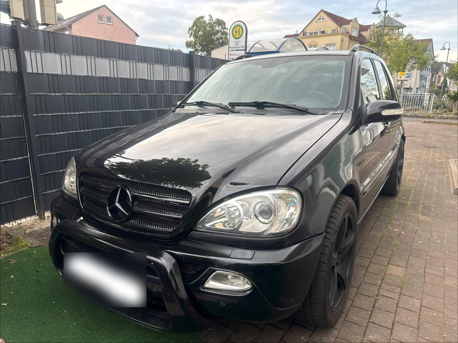 Mercedes-Benz ML 400