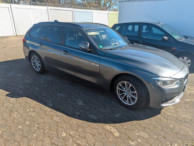BMW 318d Touring Luxury Line Purity Luxury Line ...