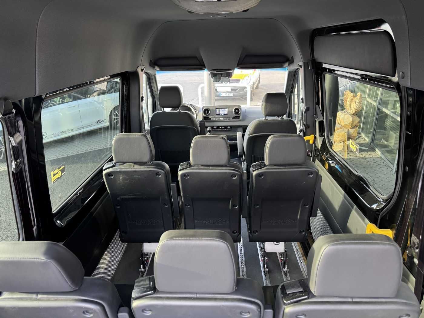 Fahrzeugabbildung Mercedes-Benz Sprinter 317 CDI Rollstuhl-/Behinderten-Lift AMF
