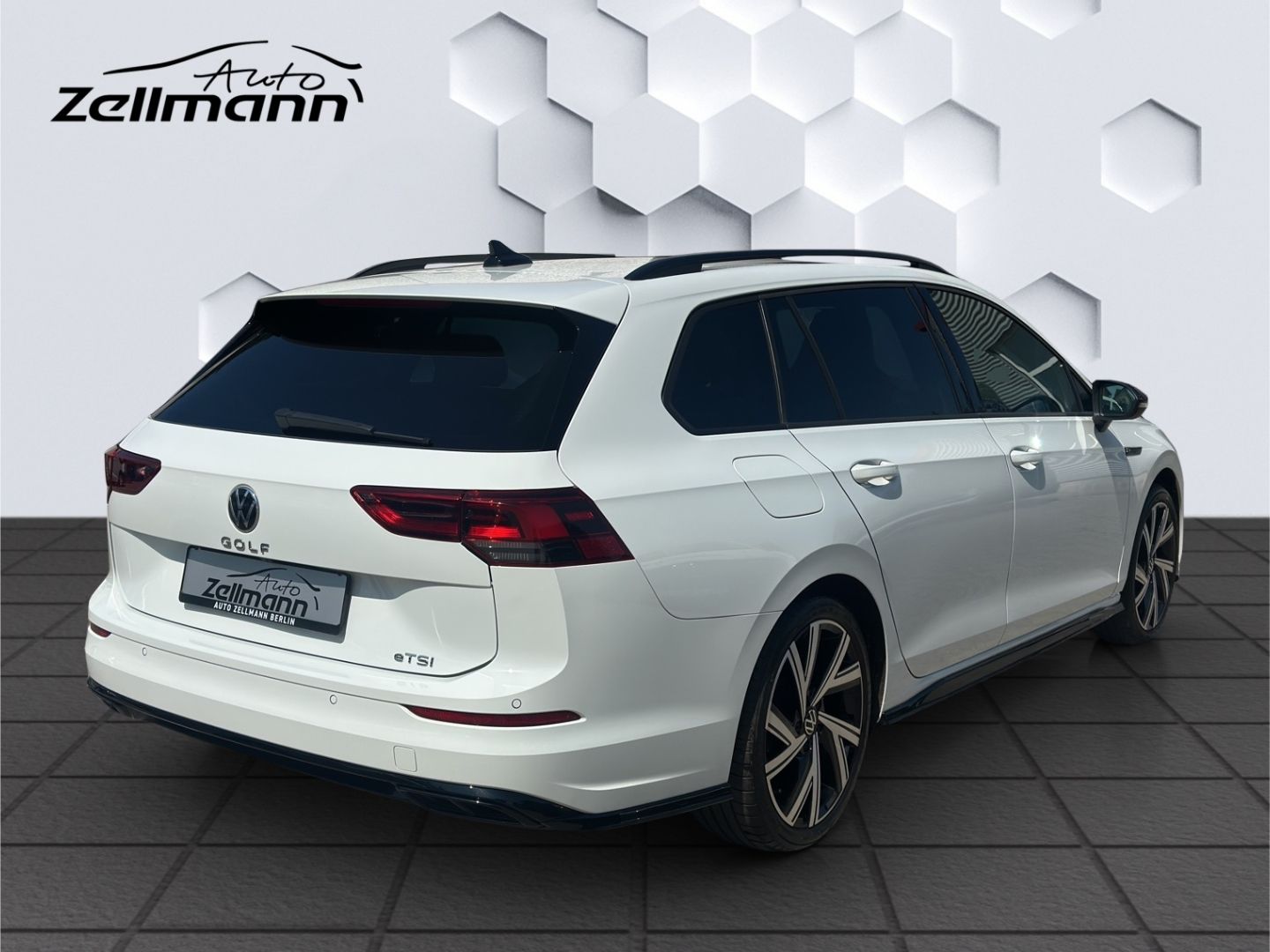 Golf Variant VIII Mildhybrid R-Line 1.5 eTSI DSG