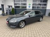 Audi A4 Avant 35 TDI basis*AHK*8 fach Bereift*II HAND - Audi A4: 8b