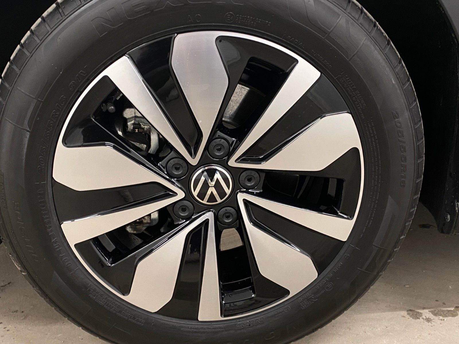 Volkswagen Golf - Bild 6