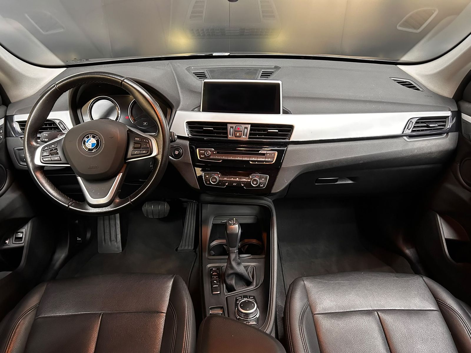 Fahrzeugabbildung BMW X1 25e xDr Advant LEDER+LED+NAVI+SHZ+ACC+PDC+MF+