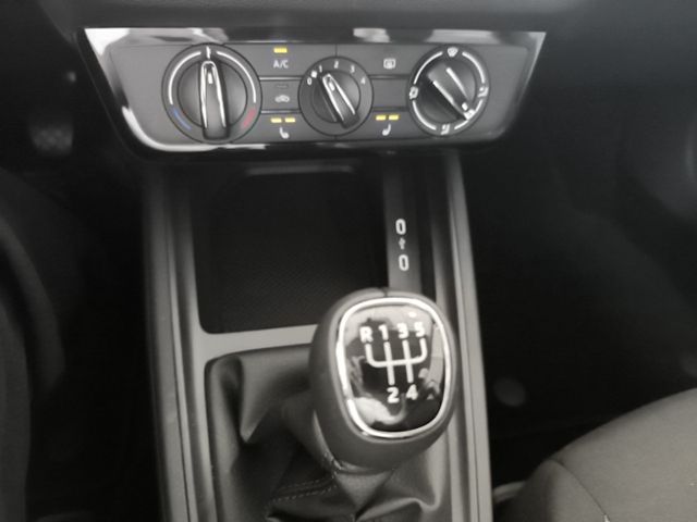 Fahrzeugabbildung SKODA Kamiq 1.0 TSI Essence LED GRA SITZHZG SPURASSIST
