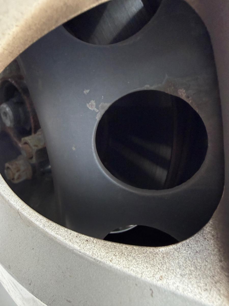 Opel Astra 2011 — photo 32