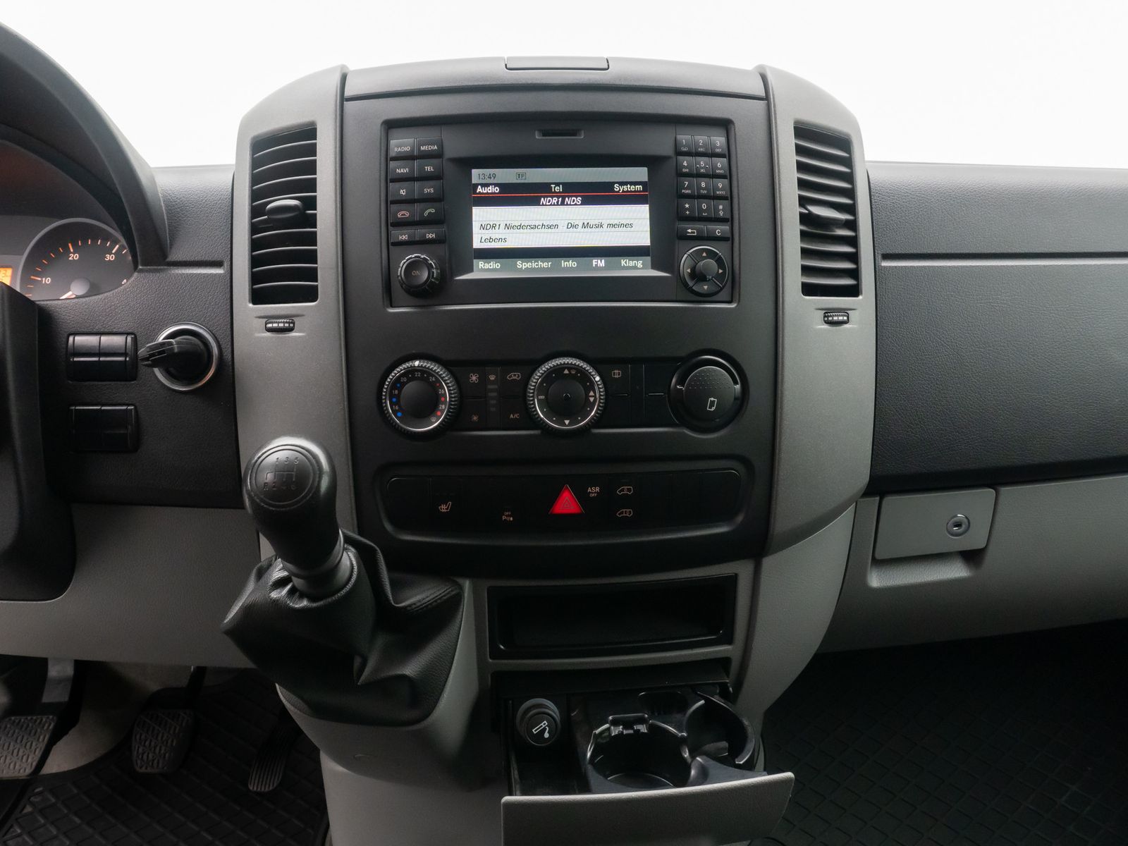 Fahrzeugabbildung Mercedes-Benz  Sprinter II Kasten 211 CDI