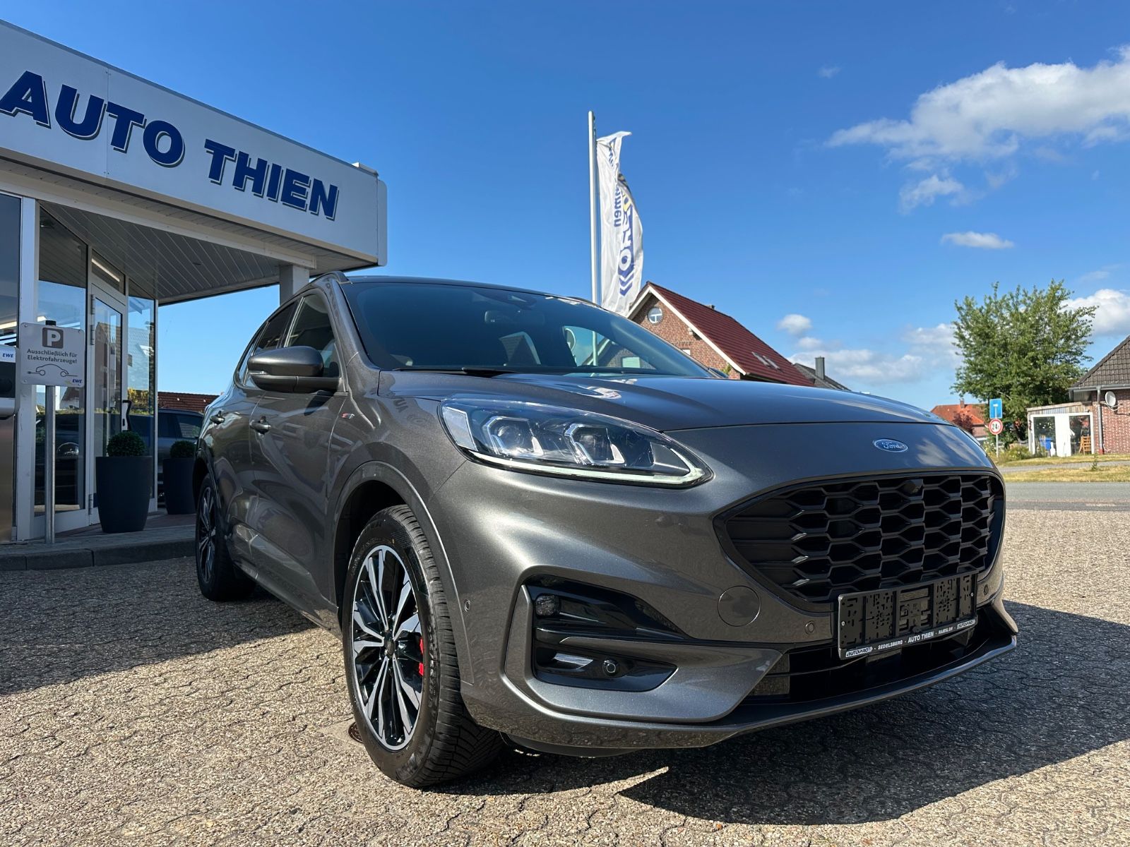 Fahrzeugabbildung Ford Kuga 2.0 EB ST-Line X 4x4/AHK/LED/B&O/HUD