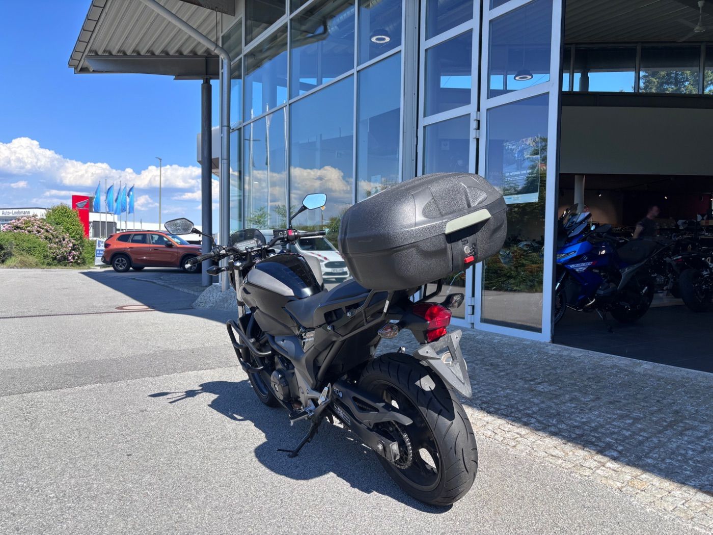 Fahrzeugabbildung Honda NC 750 S ABS, Topcase, Sturzbügel, gepflegt,