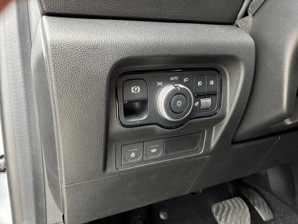 Mercedes-Benz T 180 PROGRESSIVE, LANG 7Sitzer+KEYLESS+LED+KAM+