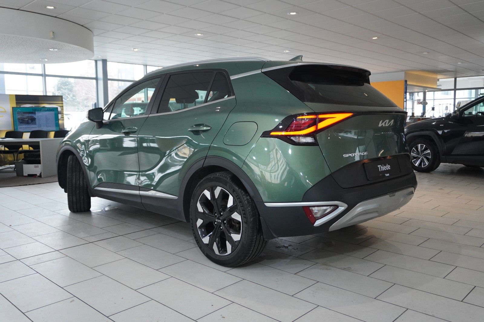 Fahrzeugabbildung Kia Sportage 1.6 HYBRID AWD NAVI/LED/KAMERA/SPORT/SH