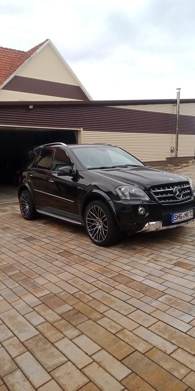 Mercedes-Benz ML 63 AMG