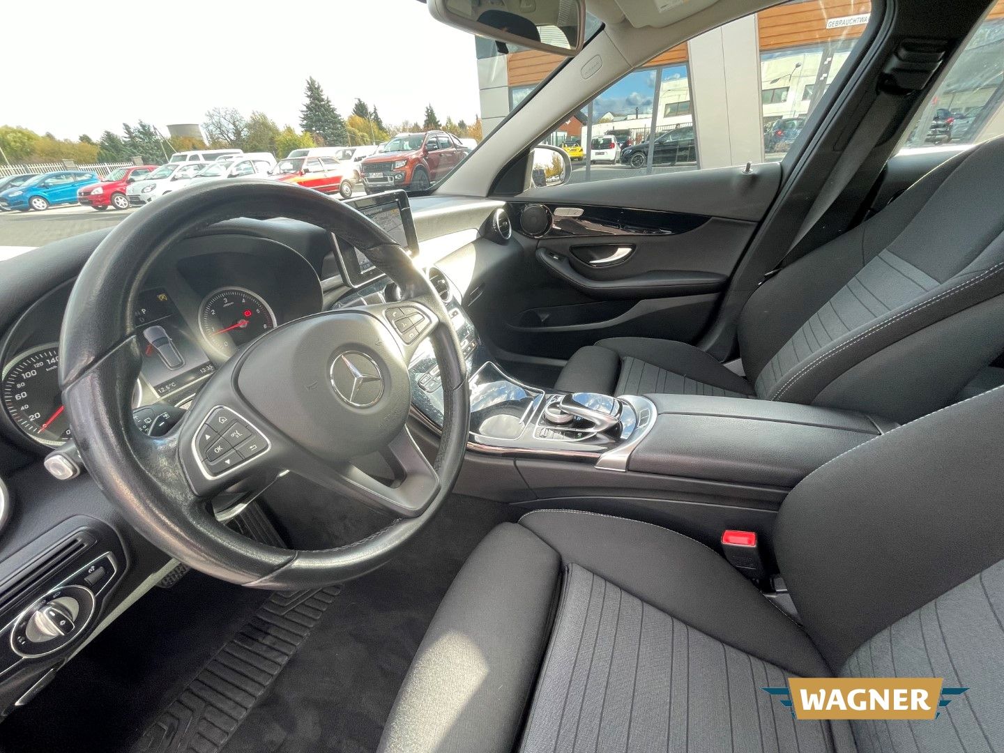 Fahrzeugabbildung Mercedes-Benz C 220 T BlueTec d Automatik Sitzheizung