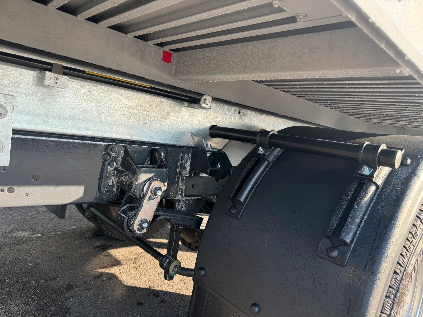 Fahrzeugabbildung Iveco Daily 70C18 H 3.0L *R3.750mm*AHK*Sperre*Standh*