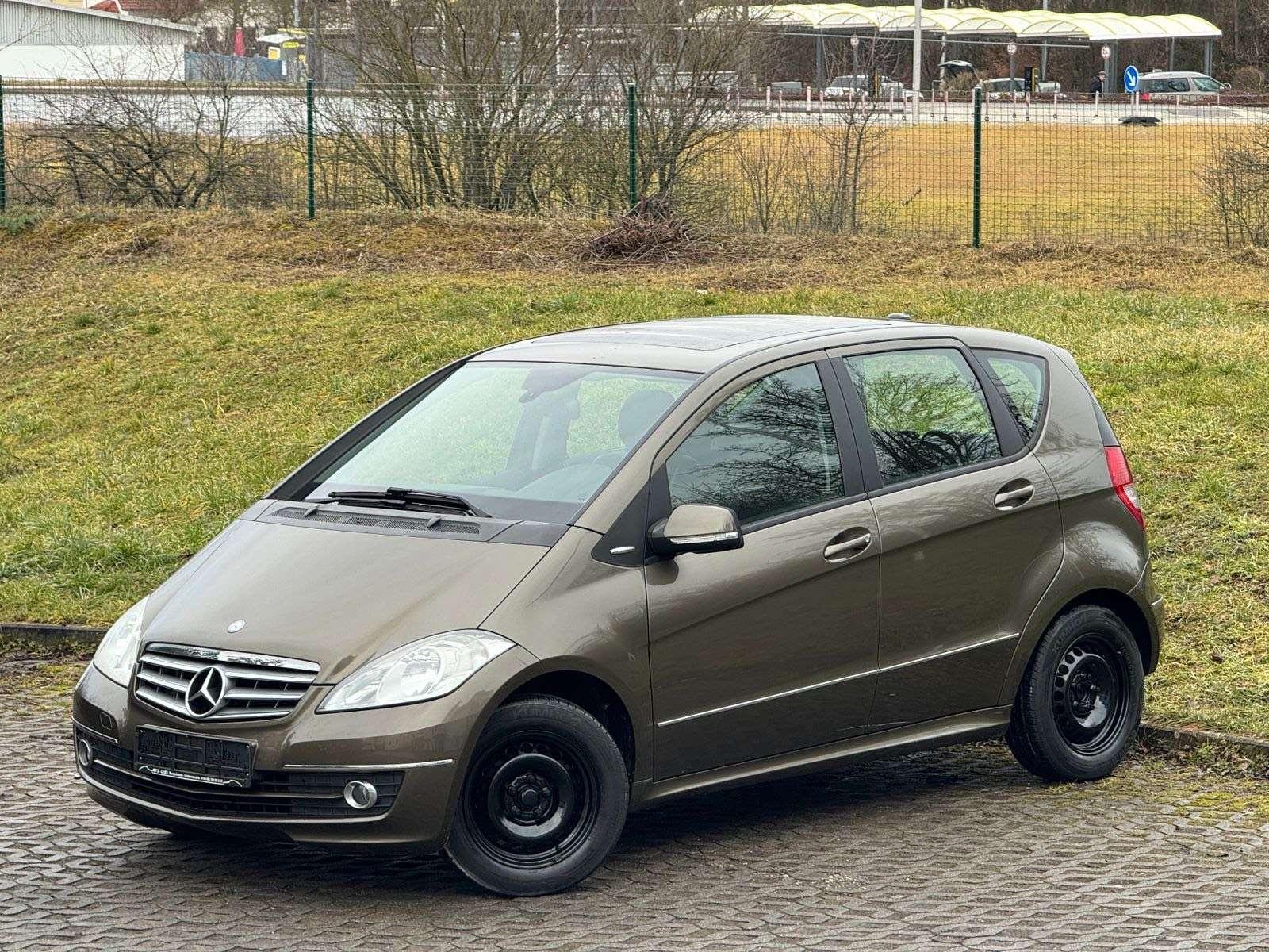 Mercedes-Benz A 150 A-Klasse  5-Türer Autotronic Elegance
