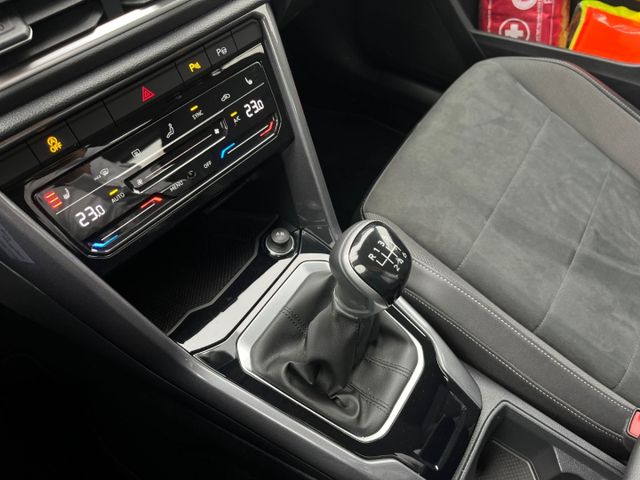 T-Roc Style 1.5 TSI  Navi*Kamera*APP*ACC*LED+1HD