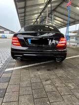 Mercedes-Benz C 350 ELEGANCE Autom. ELEGANCE - Mercedes-Benz C 350: Limousine