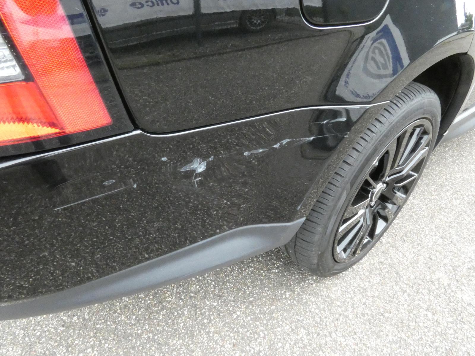 Land Rover Range Rover Sport 3.0 SDV6 HSE | 256 ch | BVA | Toit ouvrant | Harman Kardon | Caméra | Sièges électriques à mémoire | Suspension pneumatique
