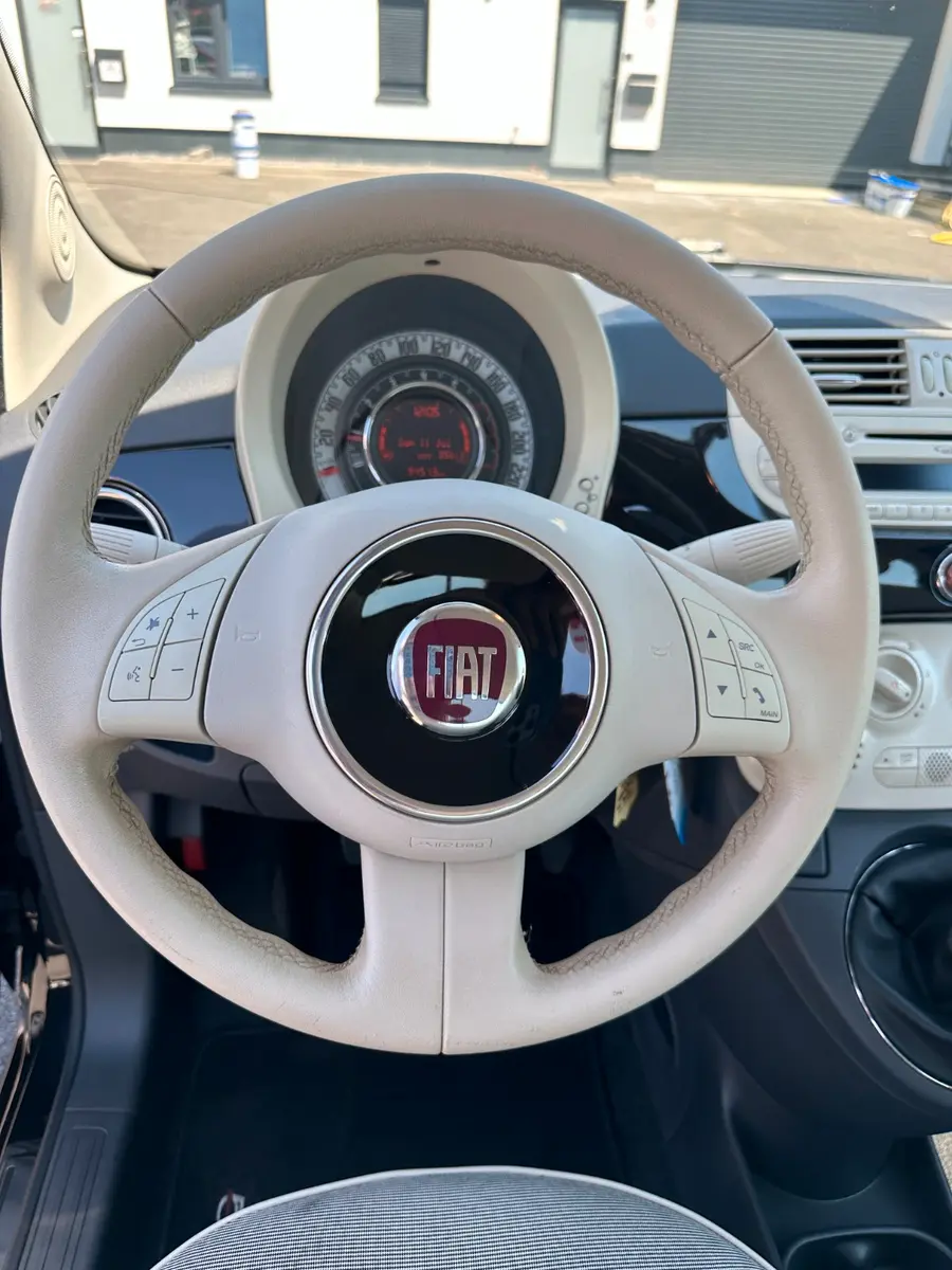 Fiat 500 CABRIO SERVICE NEU/GANZAJHRESREIFEN/PDC