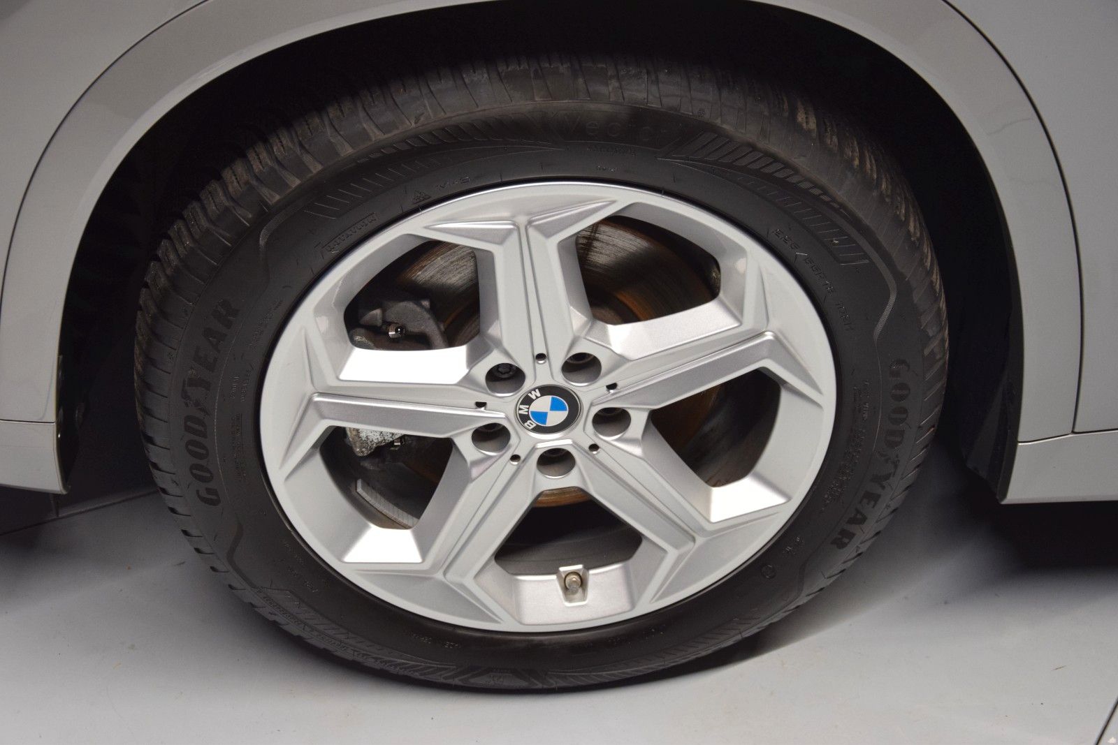 Fahrzeugabbildung BMW X1 sDrive 20 i M Sport ACC Leder H&k LED Kamera