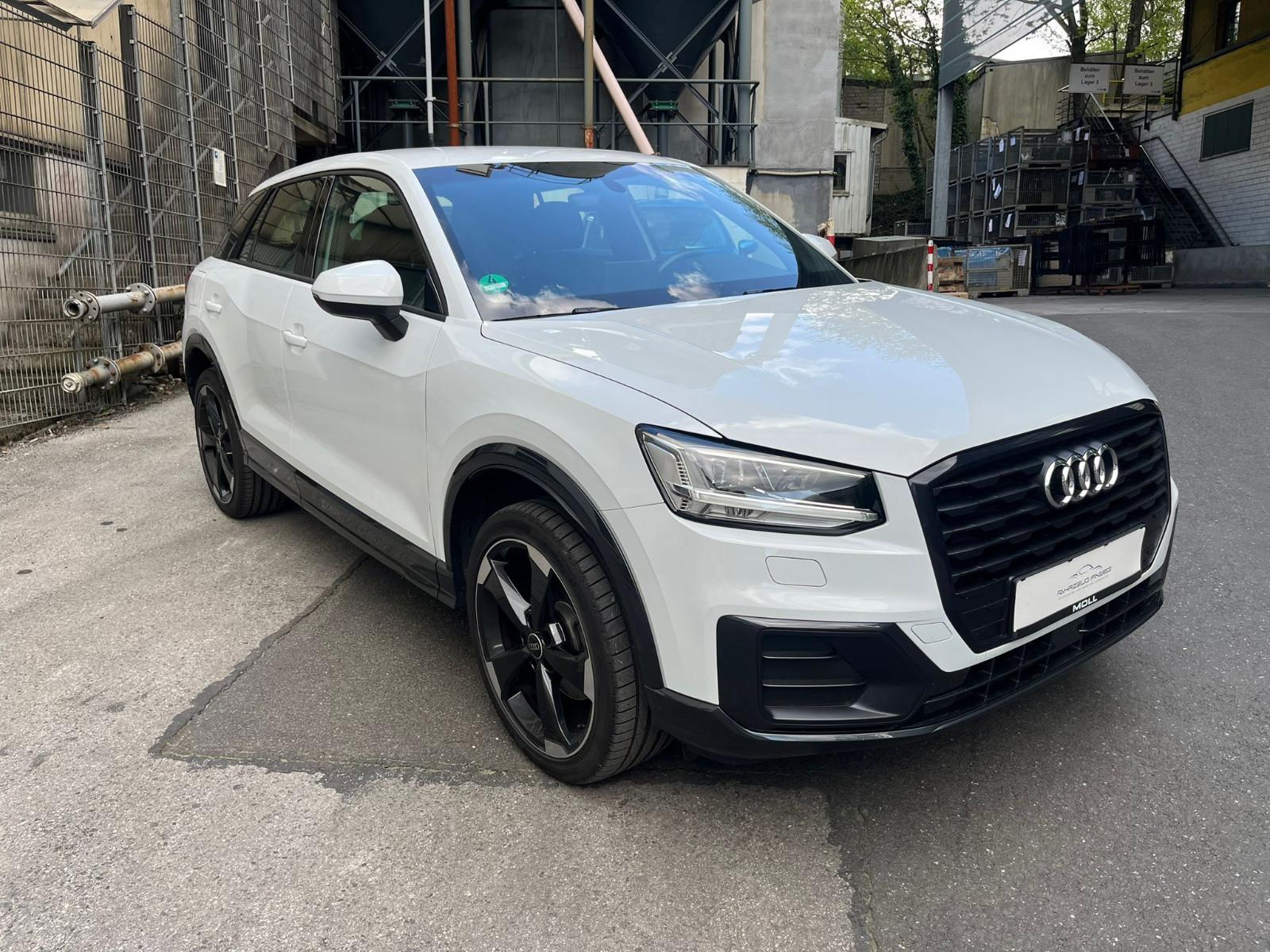 Audi Q2 1.6 TDI design*LED*NAVI*DAB*BT*19"Alu*SHZ*GRA